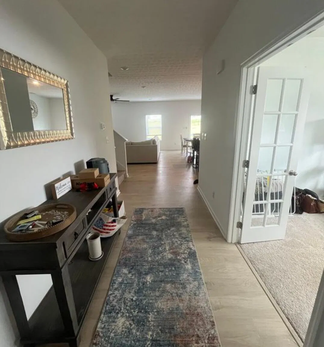 4 bed, 2.5 bath, 2667 sqft, $2,900 — Photo 3