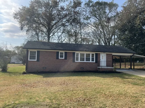 913 Abernathy Dr, Pulaski, TN 38478