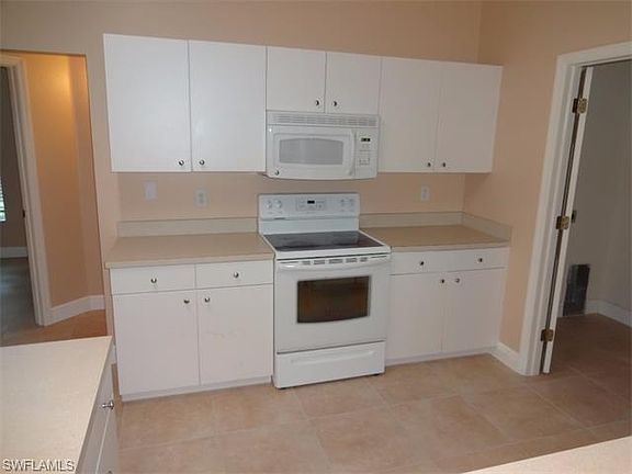 2nd image of 3002 Irene Ave S