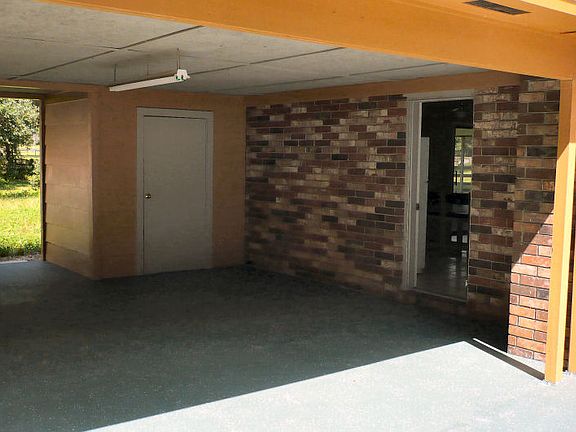 5th image of 16390 SE 9th Ct