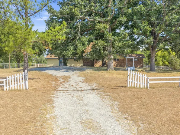 12438 Campbell Rd, Overbrook, OK 73453