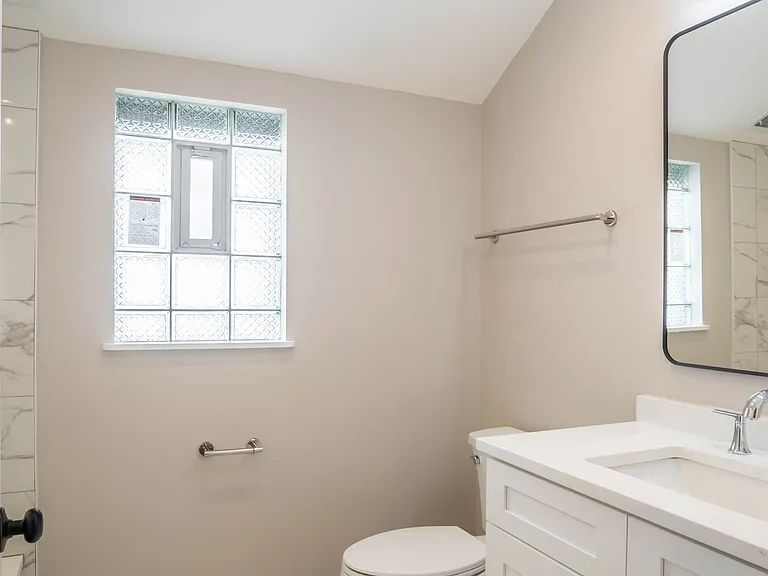 1063 N Wood St #PENTHOUSE — Photo 21