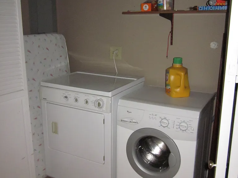 312A W Prospect Ave #A — Photo 9