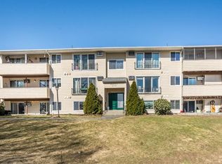 16 Glen Devin St #16, Amesbury, MA 01913