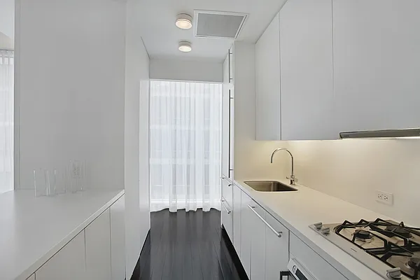 Sold by Corcoran | media 24