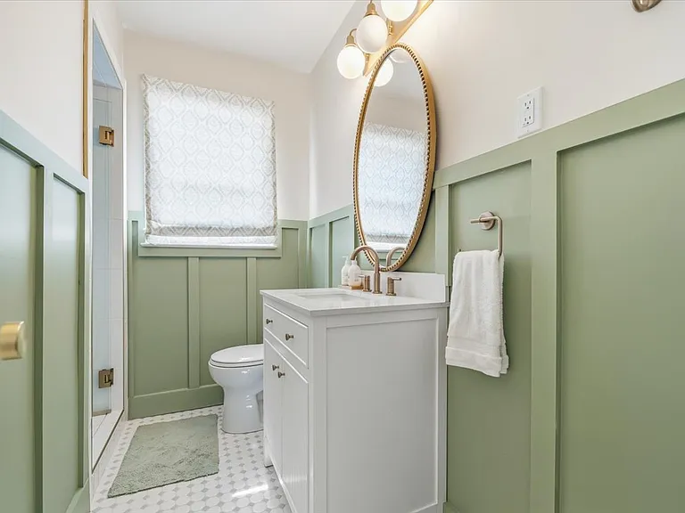 4665 Park Ave — Photo 19