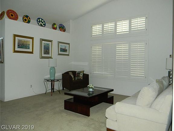 3rd image of 337 Ravensmere Ave