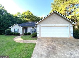 176 Lakemont Dr, Lagrange, GA 30240