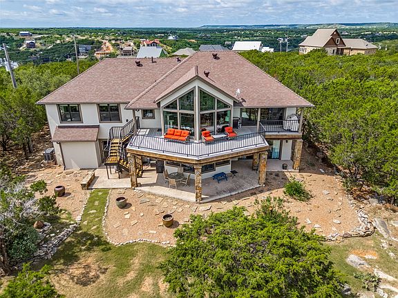 3rd image of 50 Harbour Town Dr