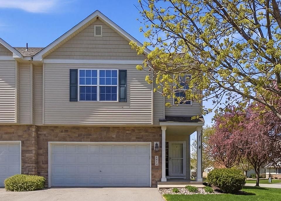1st image of 2944 Wyndam Ct