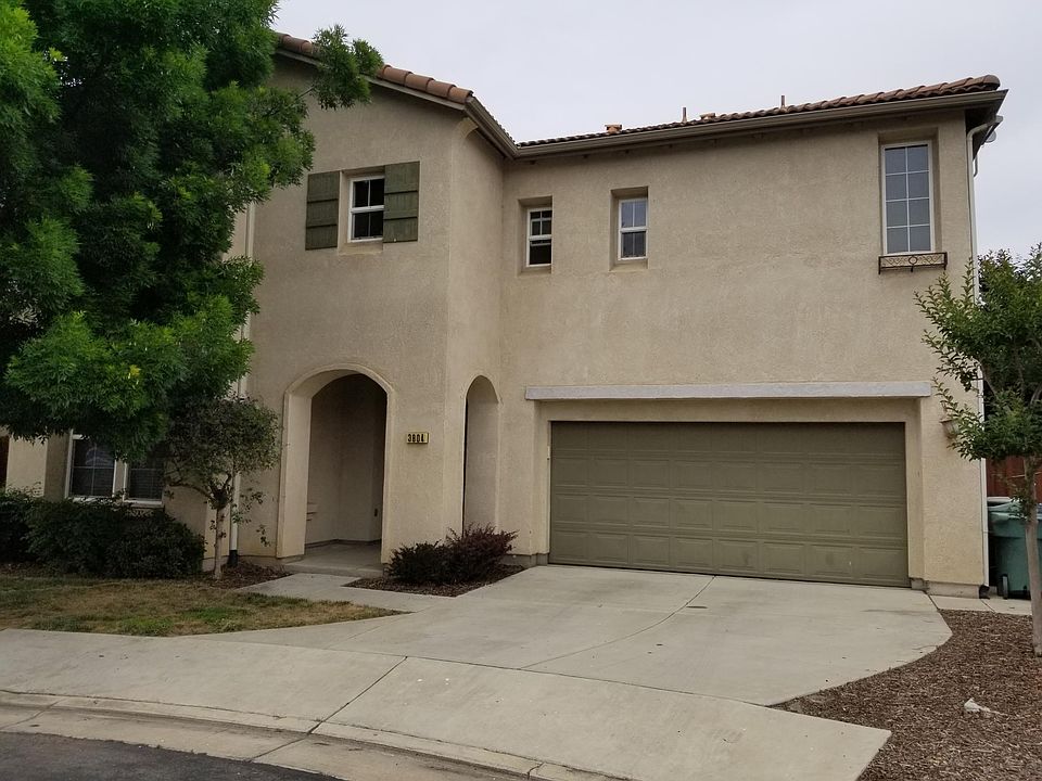 1st image of 3804 W Safford Ave