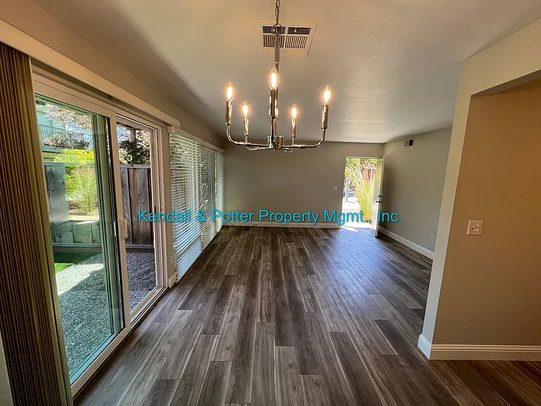 56-98 Seacliff Dr — Photo 2