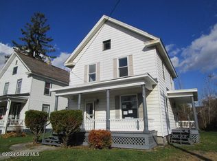 11 Adams St, Whitehall, NY 12887