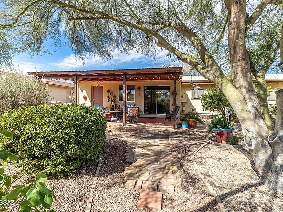 2nd image of 2031 S Santa Carla Dr
