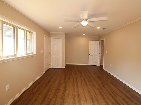 4th image of 403 Fincher Rd