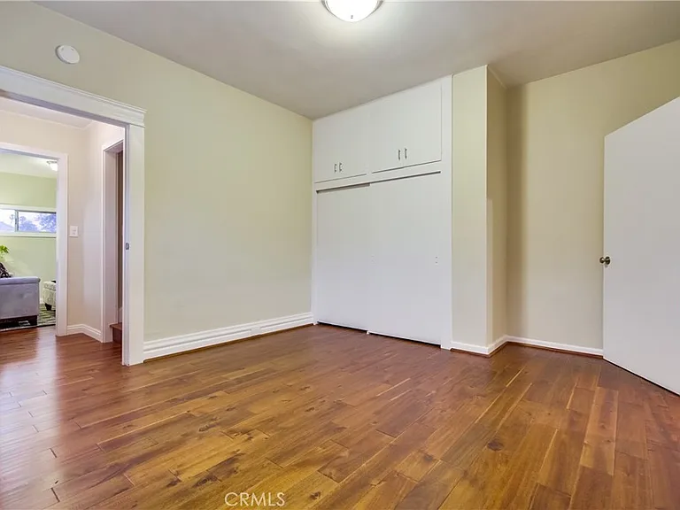 1918 La France Ave — Photo 23