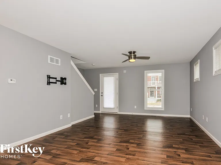 3414 Sublette St — Photo 4