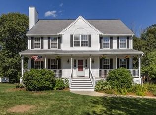 4 Elizabeth Dr, Wilmington, MA 01887