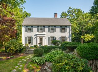 18 Bradford Rd, Hingham, MA 02043