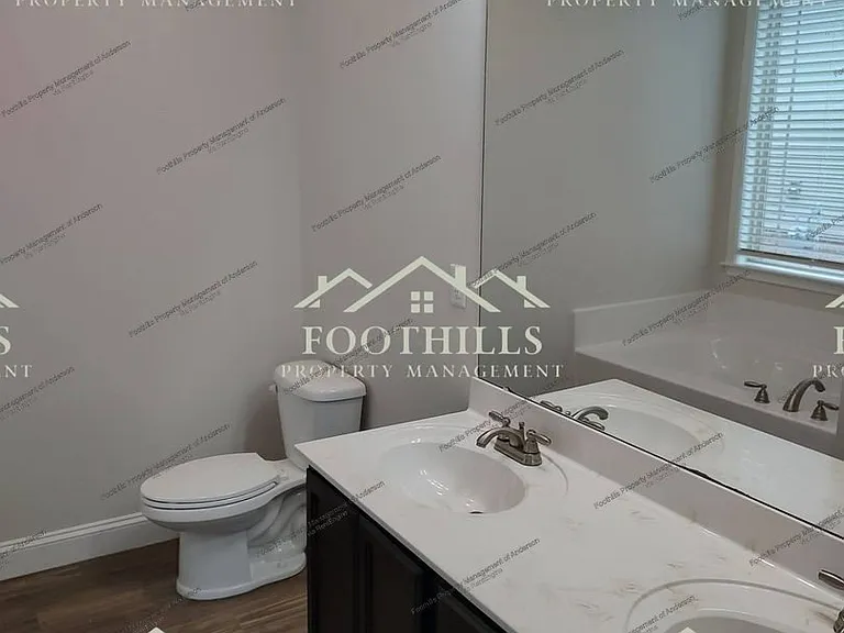 155 Norfolk Cir — Photo 15