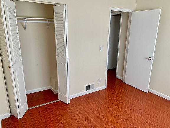 5th image of 2265 Medallion Dr APT 2