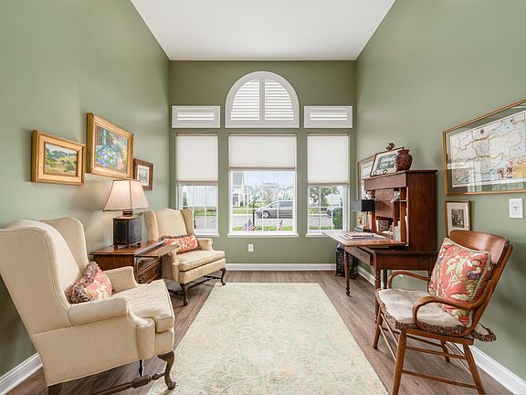 4th image of 7020 Inchcape Ln #86-702