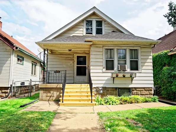 1108 S 65th St, West Allis, WI 53214