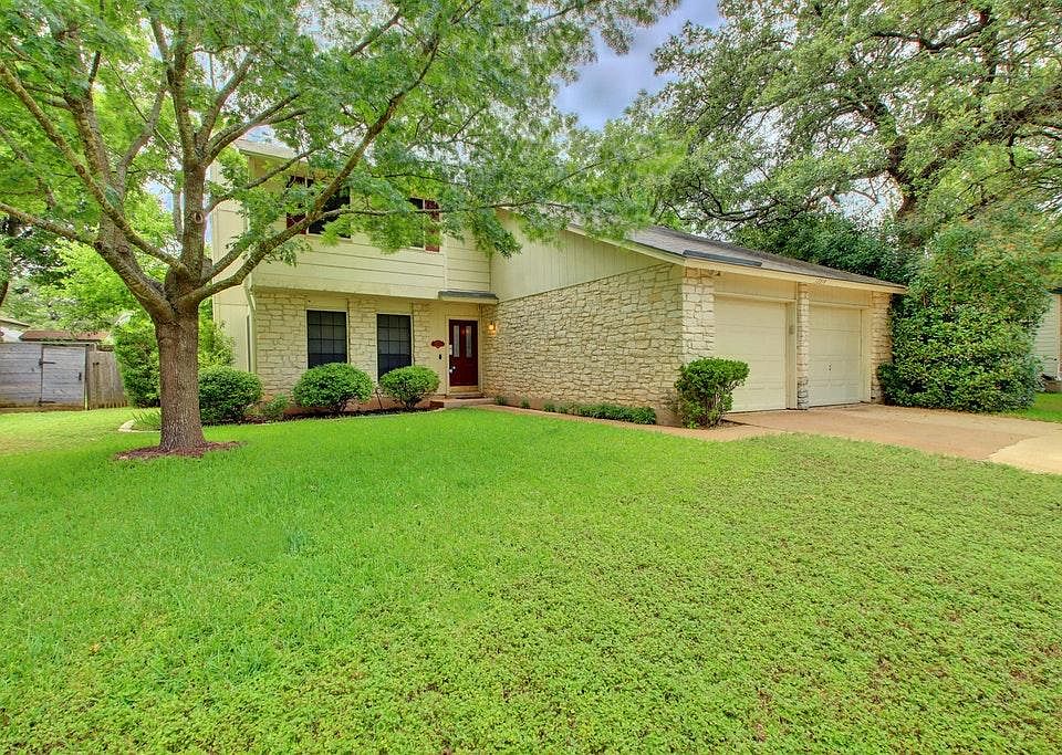 1st image of 12214 Antoinette Pl