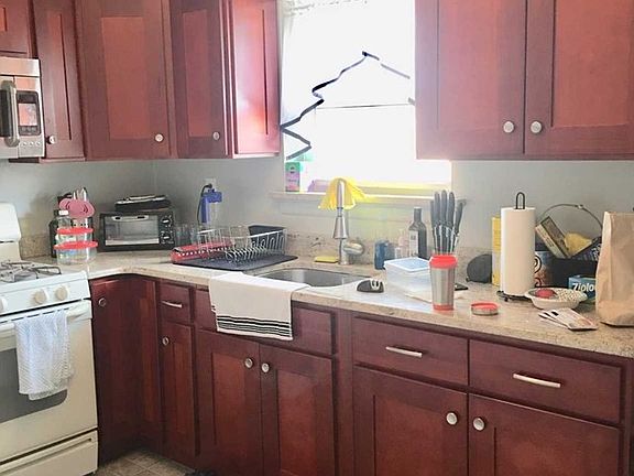 3rd image of 2-50 Virginia Dr