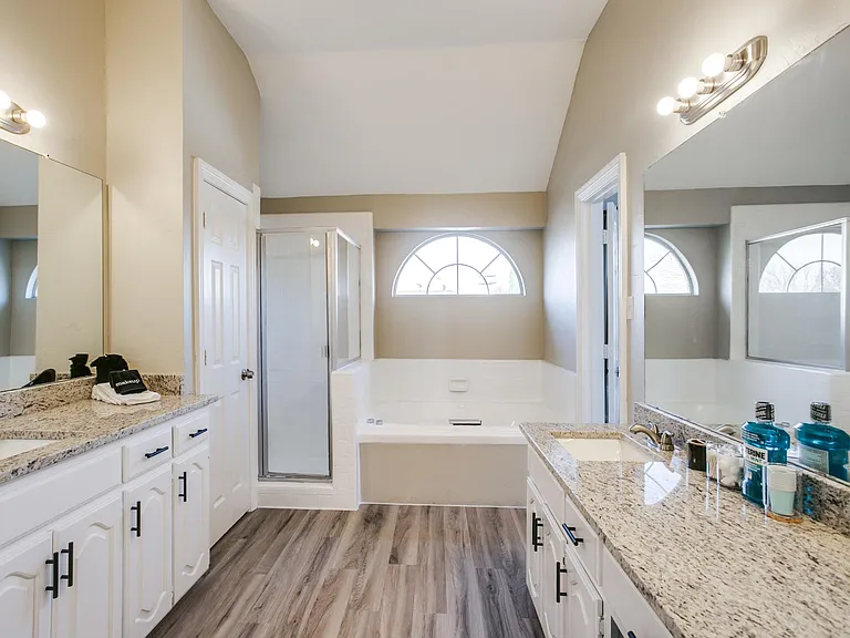 6904 Amethyst Ln — Photo 24