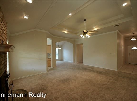 5th image of 4304 Bally Dr