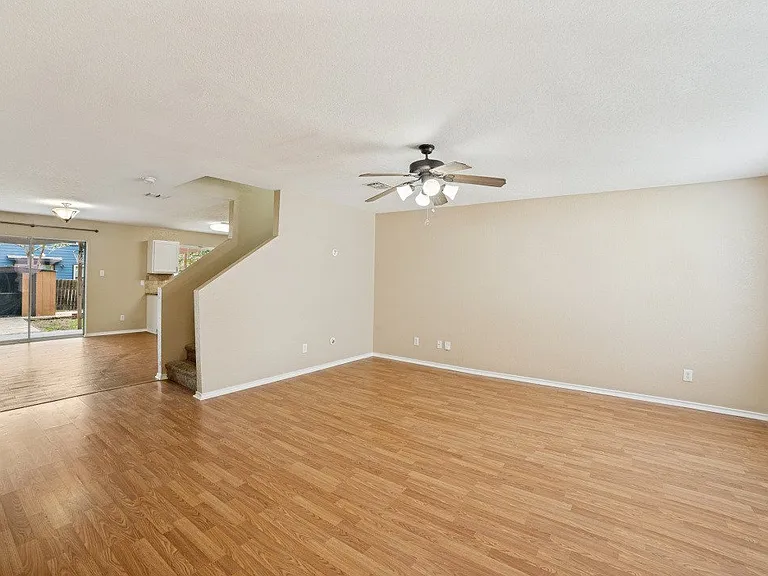 5426 Wincheap Dr — Photo 5