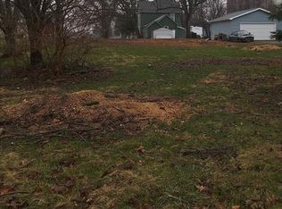 214 3rd St NE, Mitchellville, IA 50169