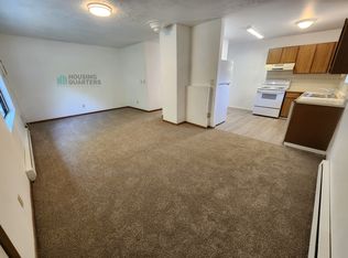 3217 N Lee St APT B, Spokane, WA 99207