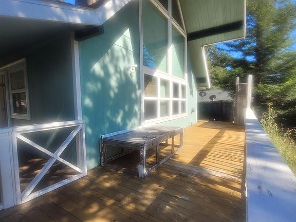 5th image of 26890 Oriole Drive