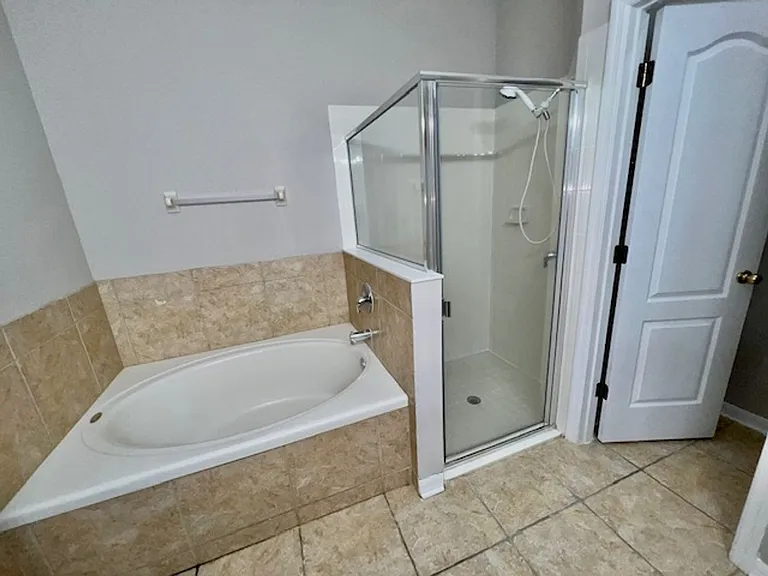 9240 Black Hawk Ct — Photo 24