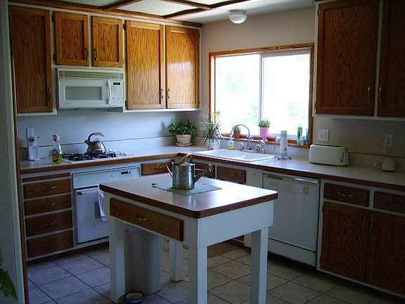 Nice Country Kitchen