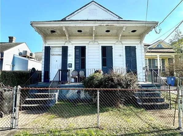 2608 Magnolia St, New Orleans, LA 70113