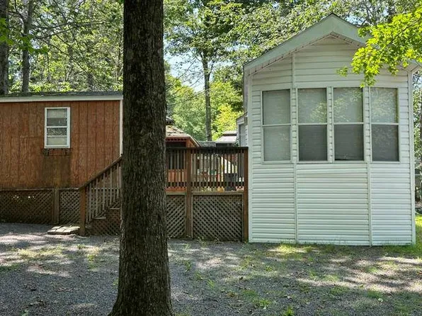 R3-263 Fiesta Dr, Gouldsboro, PA 18424