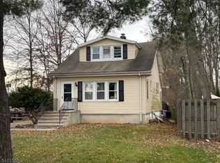 317 Plainfield Ave, Berkeley Heights Twp., NJ 07922