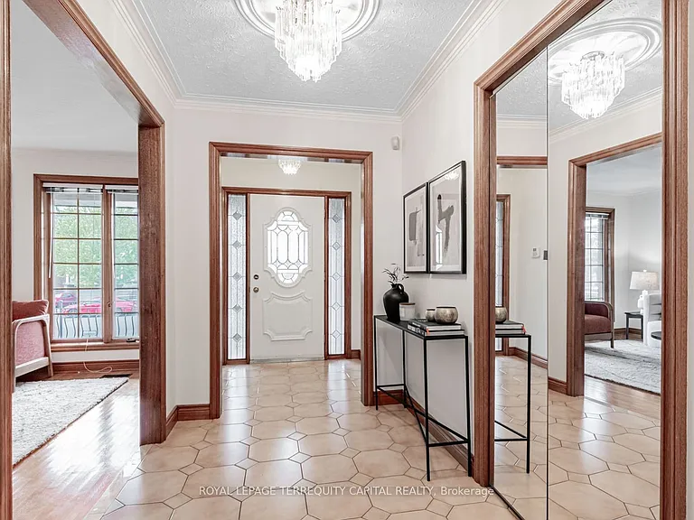 256 Cocksfield Ave #4 — Photo 3