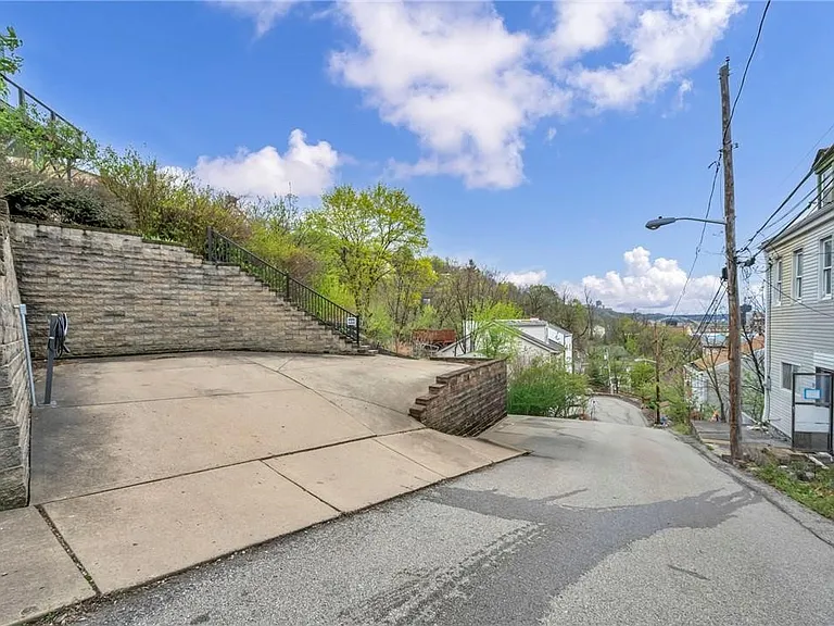 101 Brosville St — Photo 42