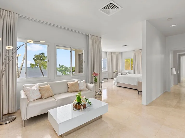 5641 Kalanianaole Hwy — Photo 24