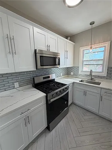 69 Langdon St #2 Photo 1