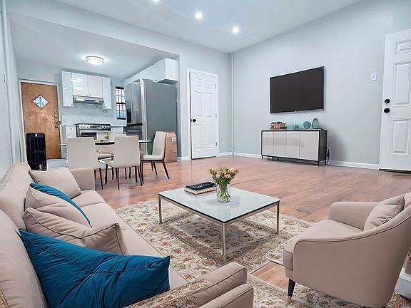 5th image of 24-41 32nd St #1G