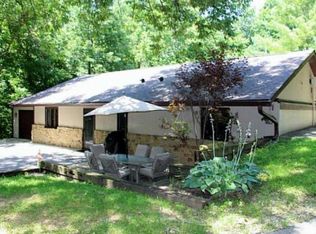 9030 N Karen Dr, Mooresville, IN 46158