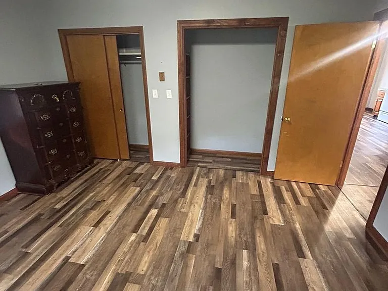 31453 Burt Ct — Photo 5