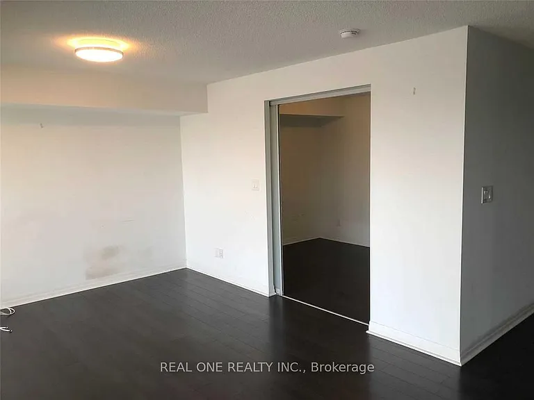 2015 Sheppard Ave E #306 — Photo 9