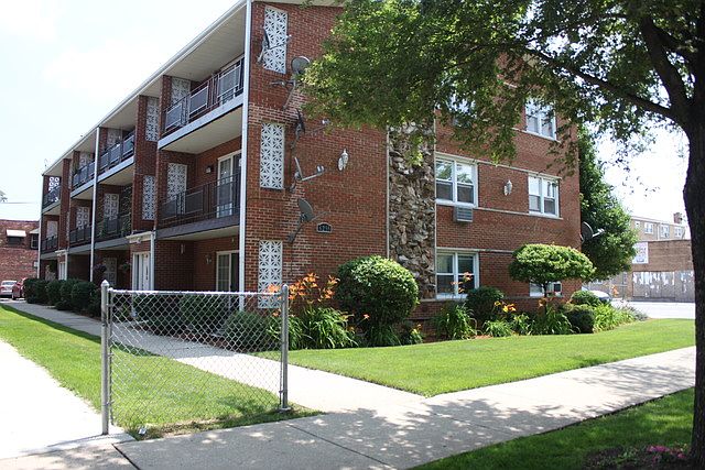 1st image of 6255 S Mason Ave APT 2B