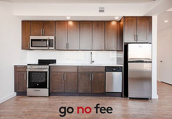 5th image of 425 W 18th St APT 17D